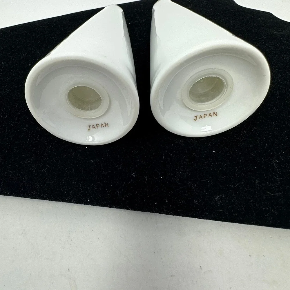 Unbranded Salt Pepper Shakers White Silver Japan Vintage MCM Tapered Conical Set